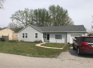 706 Plum St, Cahokia, IL 62206