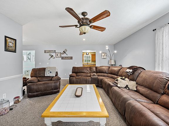 5th image of 23 Wildberry Way