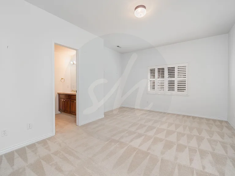 1924 Montebello Dr W — Photo 16