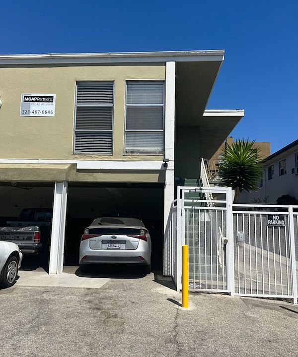 1st image of 1228 N McCadden Pl APT 7