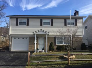 6 Ludwick Ct, Keyser, WV 26726