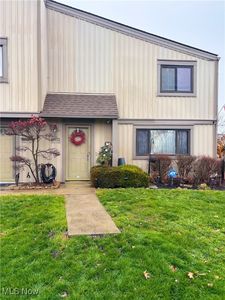 11955 Harbour Light Dr #1955, North Royalton, OH, 44133