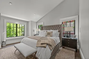 Sold by PRENDAMANO REAL ESTATE