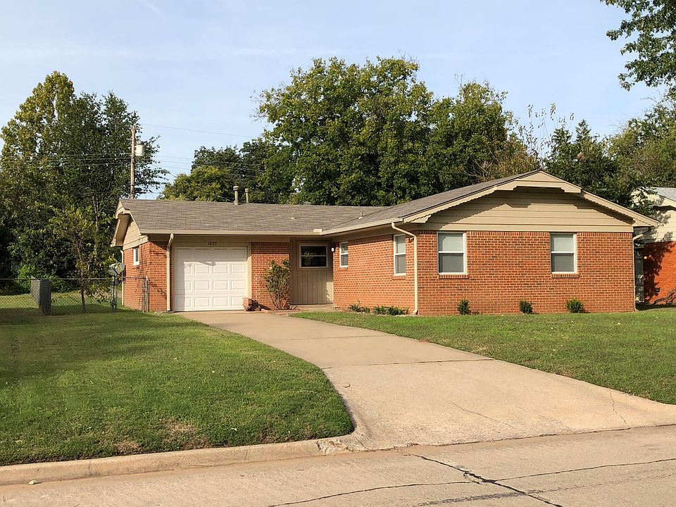1st image of 1609 Avondale Dr