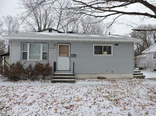 4030 Niles St, Waterloo, IA 50703