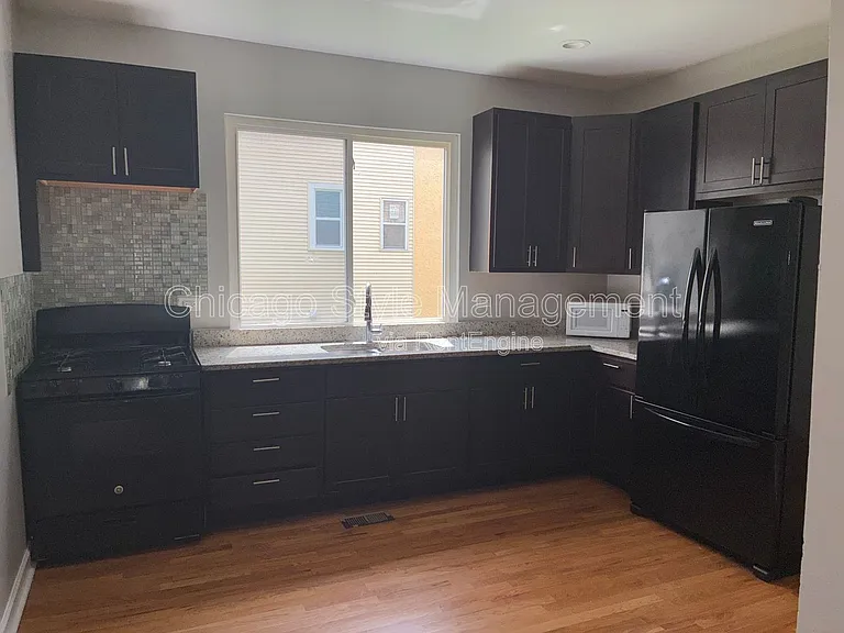 9025 S Carpenter St #1 — Photo 9