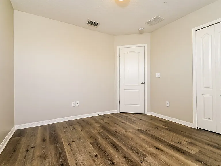 6402 Trent Creek Dr — Photo 15