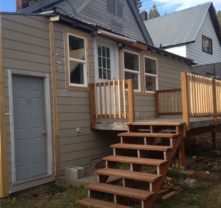 2nd image of 208 E Utah Ave