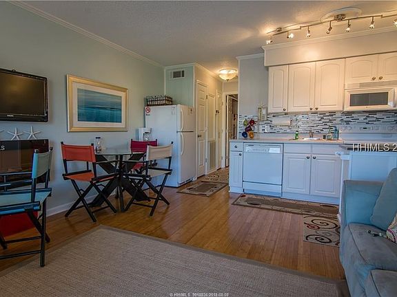 4th image of 40 Folly Field Rd APT A209