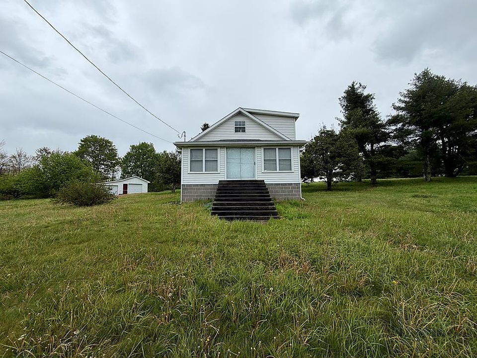1st image of 21168 Beckley Rd