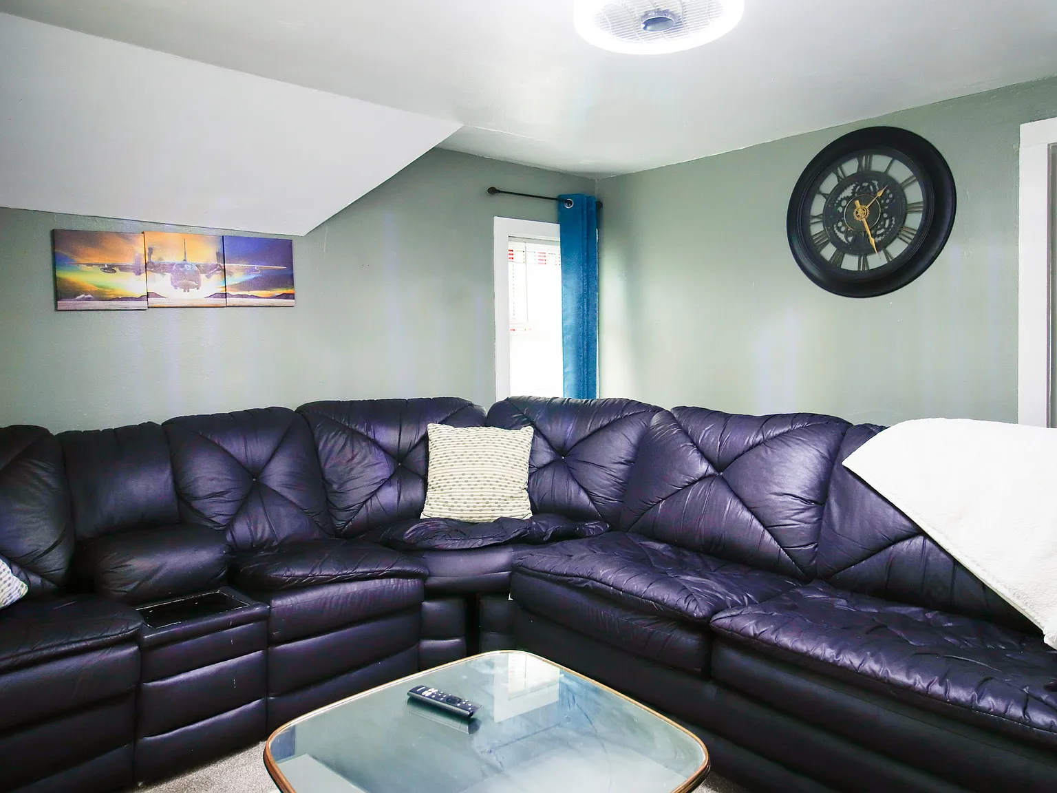 1 bed, 600 sqft, $1,000 — Photo 3