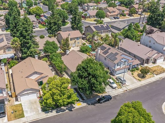 4th image of 4150 Blake Cir