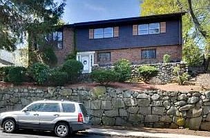 1st image of 112 Governors Ave
