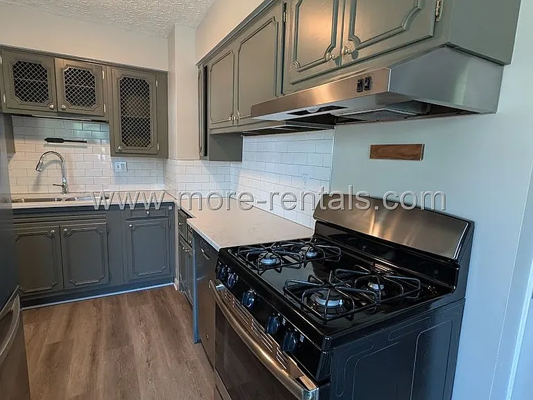 2613 Edgevale Rd — Photo 7
