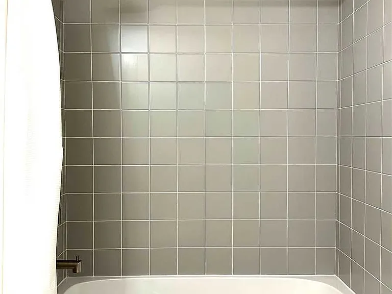 430 Roncesvalles Ave #409 — Photo 5