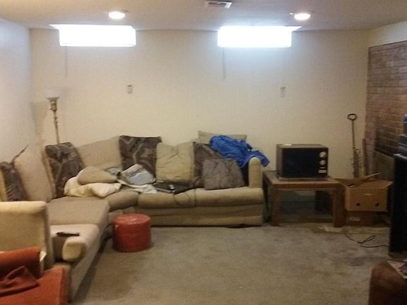 2nd image of 504 Worcester Dr NE