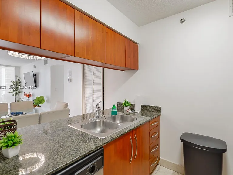 1200 Brickell Bay Dr #2324 — Photo 14