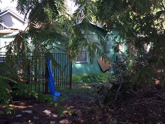 2nd image of 17291 Wedgewood Ave