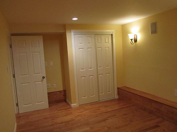 2nd image of 1080 S Mayfair Ave