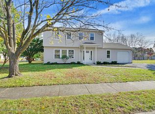 1245 Hermosa Dr, Lakewood, NJ 08701