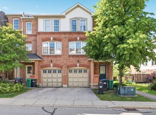 3030 Breakwater Ct #31, Mississauga, ON L5B 4P1