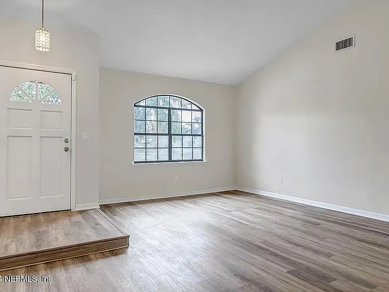 8234 Spencers Trace Dr — Photo 15