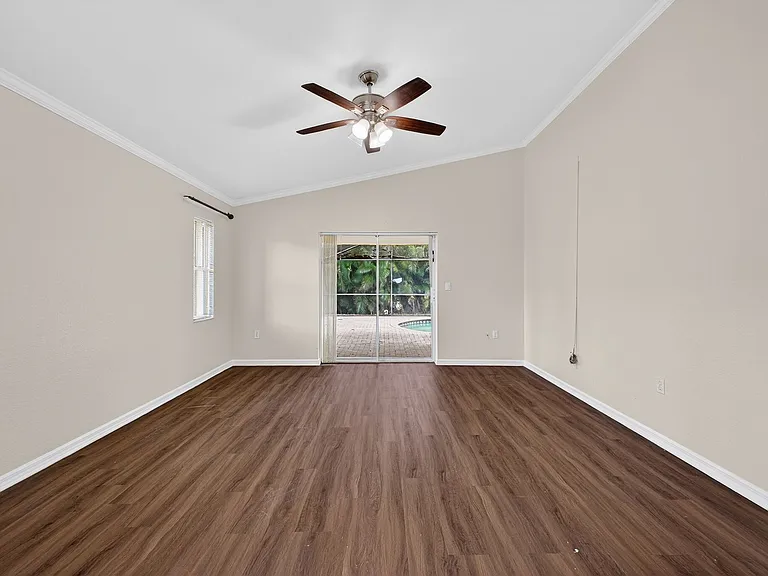 6890 Circle Dr — Photo 20