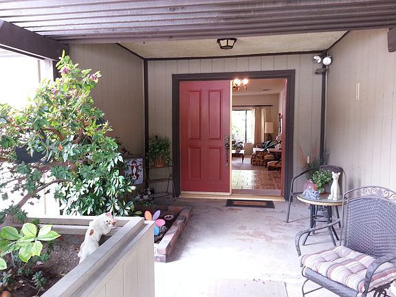 3rd image of 3673 Orchid Dr