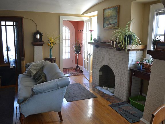 5th image of 2509 N Gordon Ct