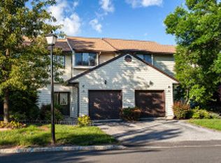 18 Sparrow Ci, Hampton Twp, NJ 07860