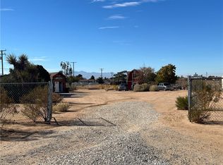 9464 Juniper St, Apple Valley, CA 92308