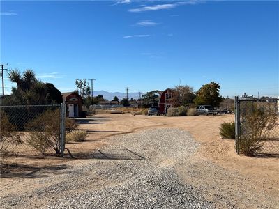 9464 Juniper St, Apple Valley, CA, 92308