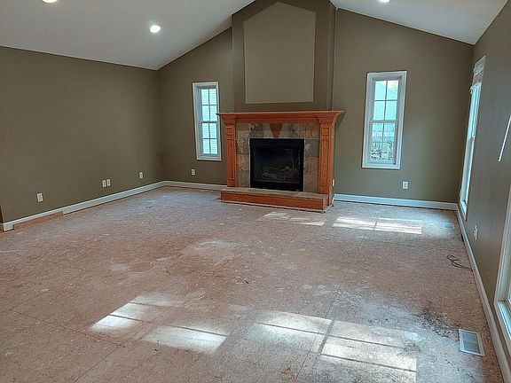 3rd image of 6829 Lakita Dr