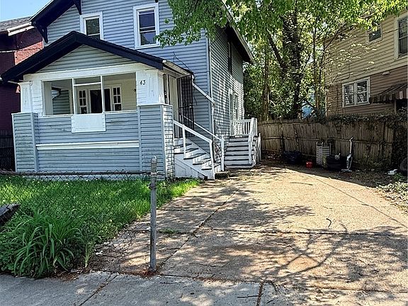 4th image of 43 Midway Ave