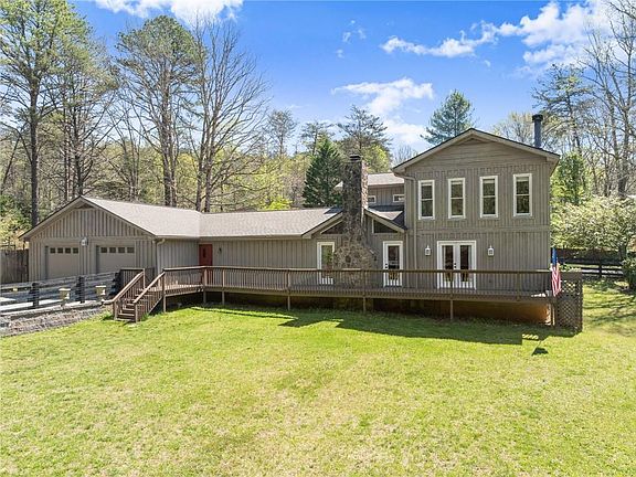 4th image of 290 Chastain Rd