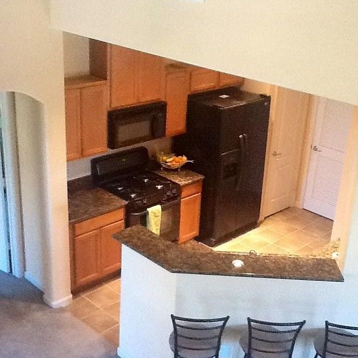 1st image of 2475 Genova St