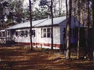 14700 Homestead Rd, Beulah, MI 49617