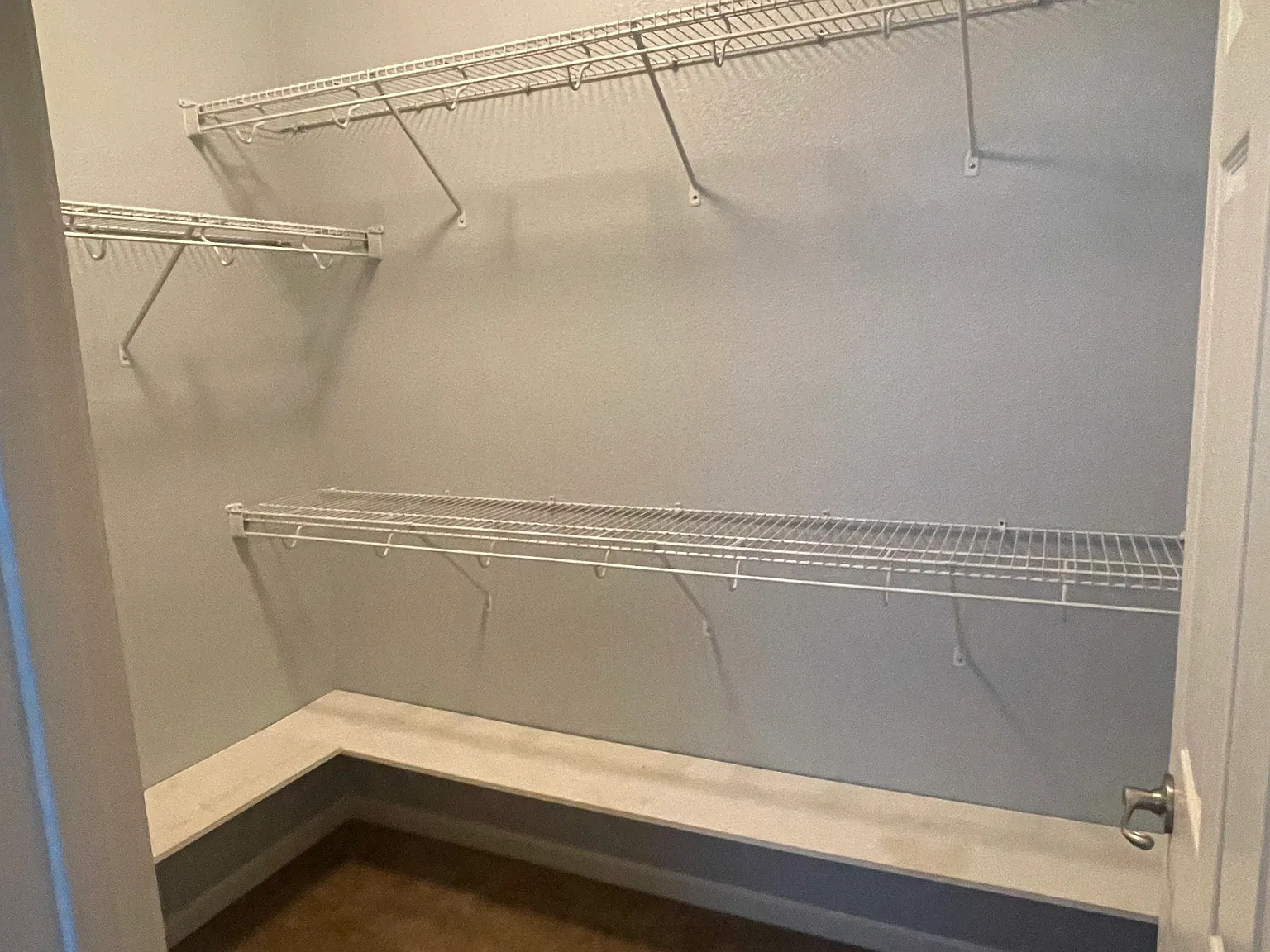 3 bed, 1360 sqft, $2,300 — Photo 2