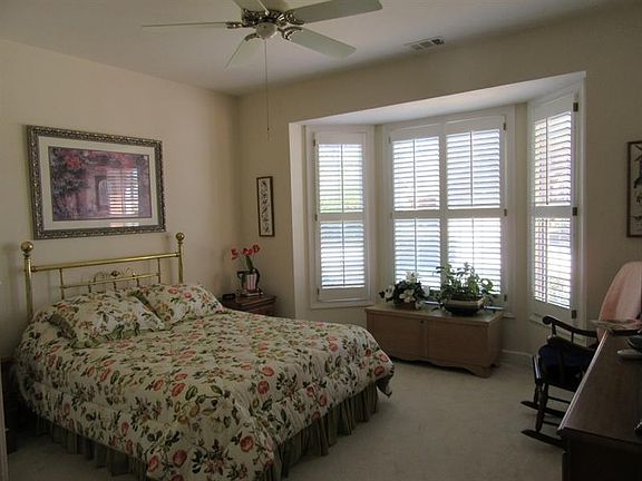 5th image of 2025 Glenhurst Dr