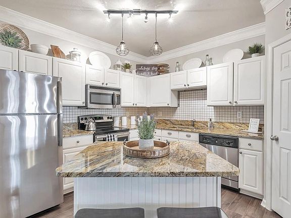 5th image of 1850 Cotillion Dr Unit 3105