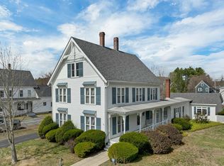 19 Church St, Alton, NH 03809