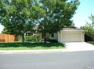107 Marna Dr, Vacaville, CA