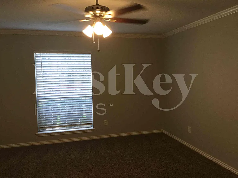 12906 Elmington Ct — Photo 10