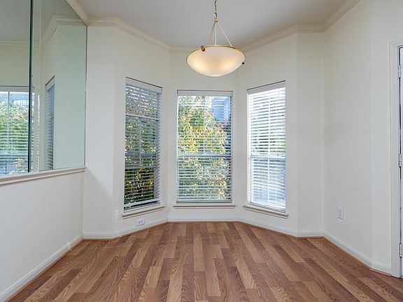 3rd image of 1330 Old Spanish Trl APT 8212