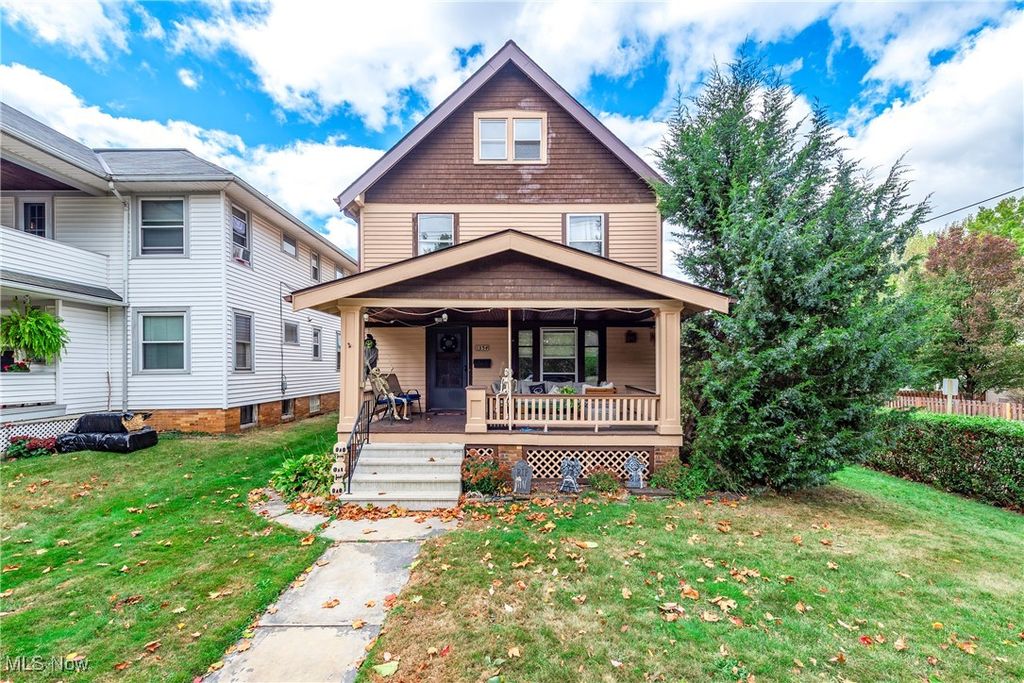 Real estate listing image