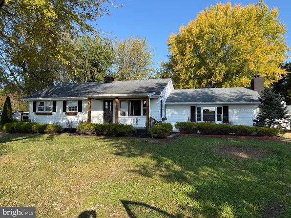 3670 Cedarville Rd, Cedarville, NJ 08311
