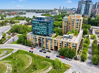 200 Lett St #805, Ottawa, ON K1R0A7