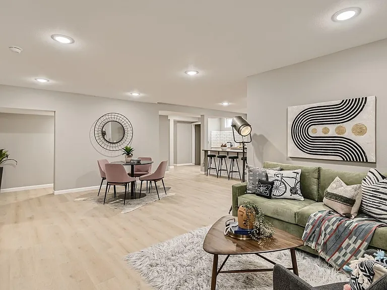 5636 NE 9th Ave #B — Photo 3