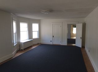 47 Charles St, Rochester, NH 03867