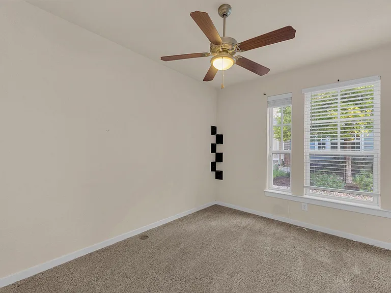 3900 Threadgill St #21 — Photo 27